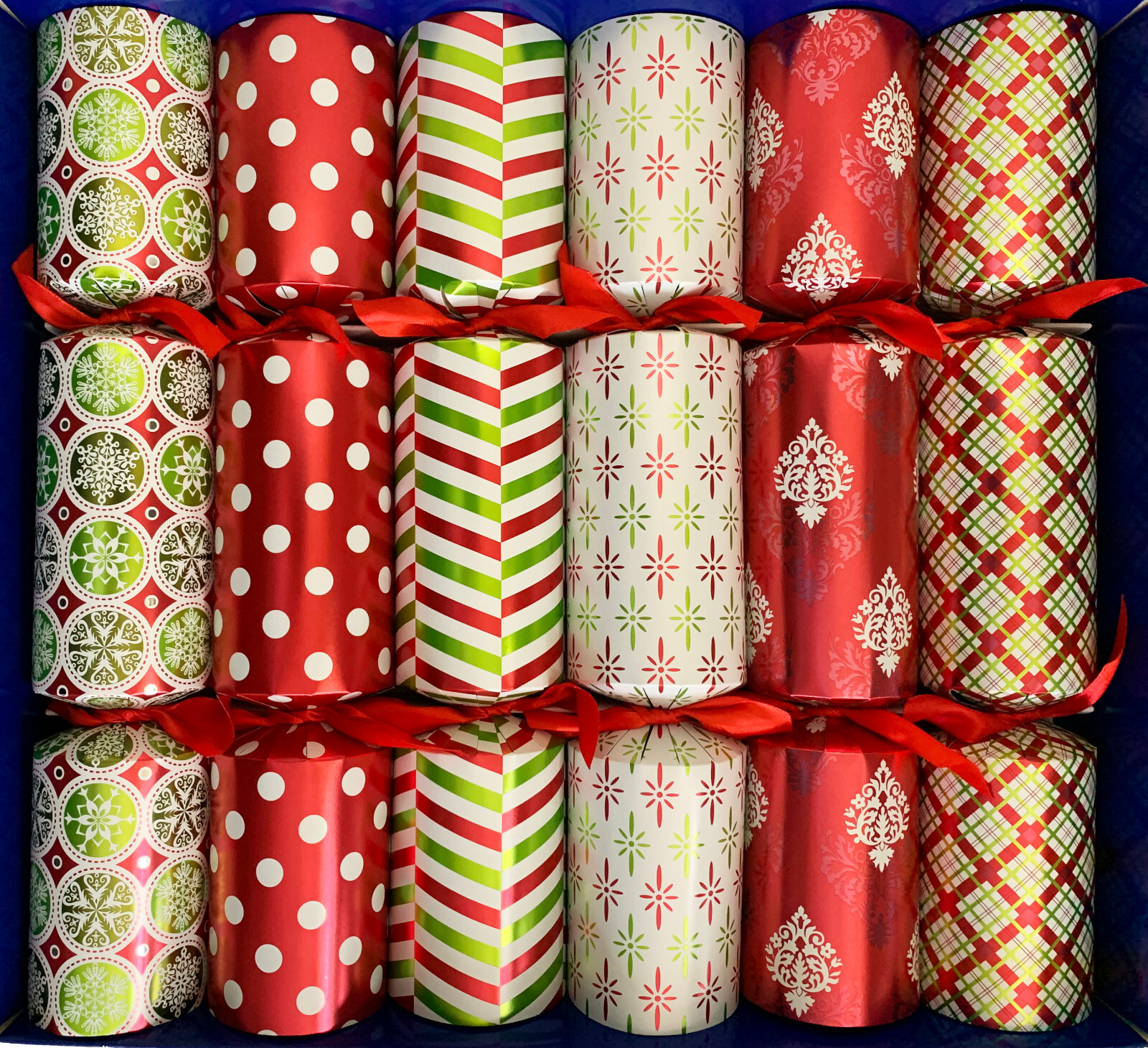 Fill Your Own Christmas Crackers Set of 6 Selection Box Design