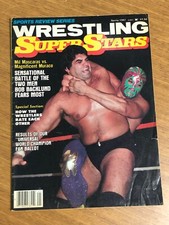 WRESTLING SUPERSTARS MAGAZINE SPRING 1982 MURACO VS MASCARAS COVER WITH PINUPS