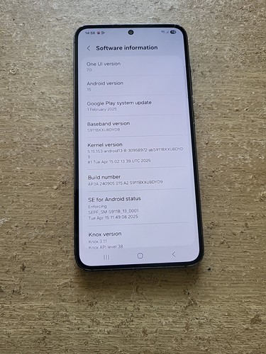 Samsung Galaxy S23 5G SM-S911B/DS 256GB Black Dual Sim Unlocked Android Phone - Afbeelding 4 van 15