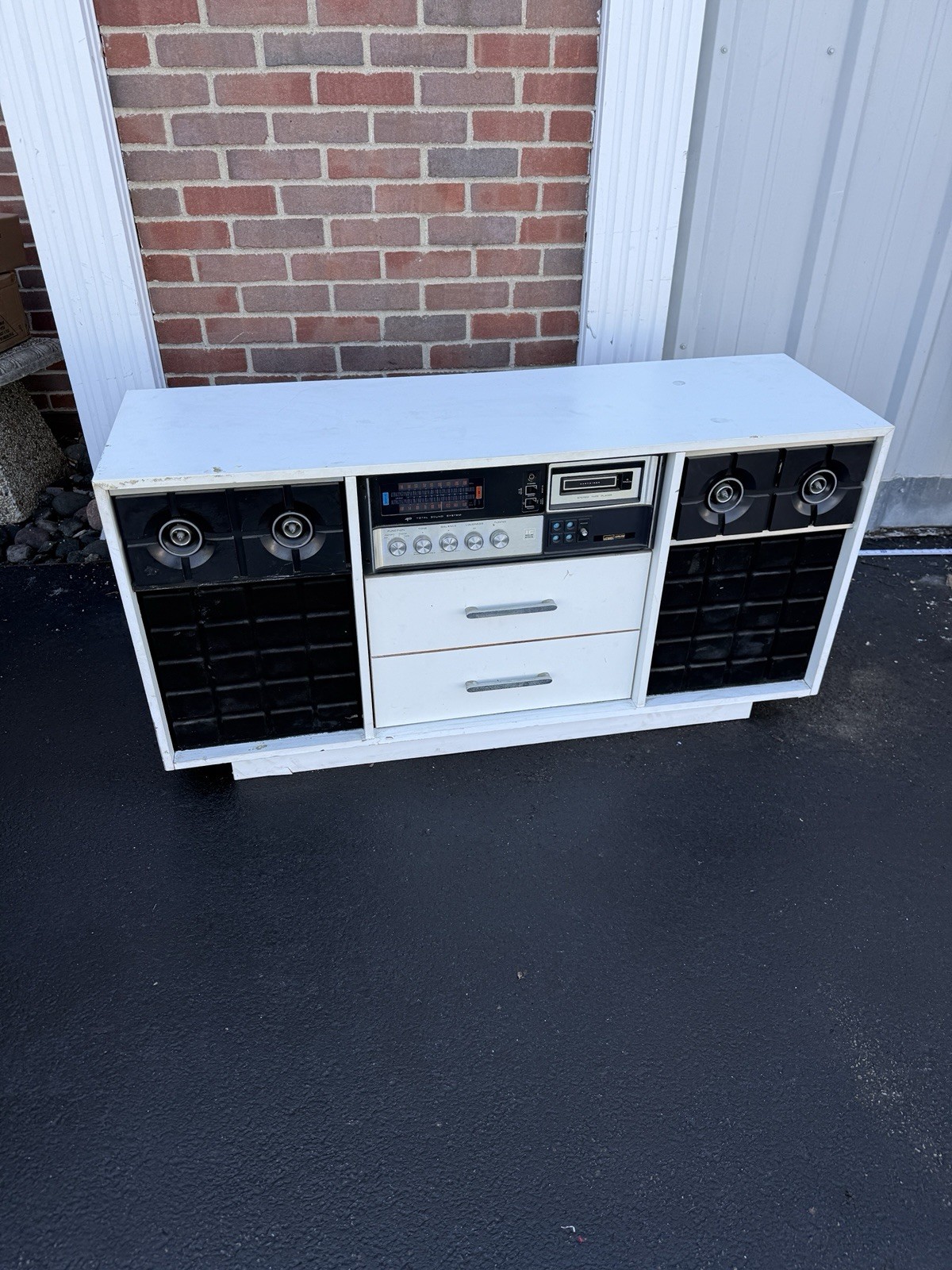 Stereo Console 8-track Am/fm Radio Mcm White Asis