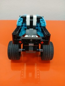 LEGO TECHNIC: Stunt Truck (42059)