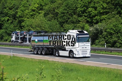 LKW Foto Volvo FH Tankwagen Auflieger Deutschland weiß viola liquids #f5bp