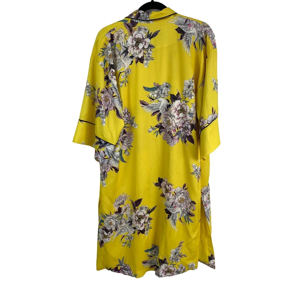 Topshop 黄色花卉和服式掸子长袍 — 波西米亚节日度假村 - 4 — 第 3/4 张图片