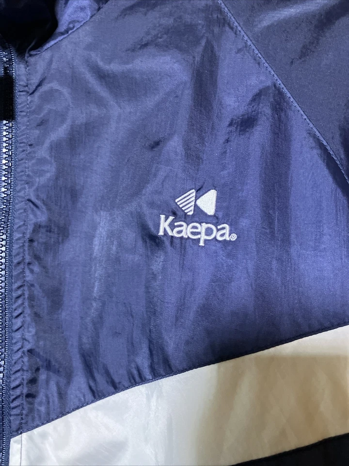 “Chaqueta cortavientos Kaepa vintage años 90 blanca y negra talla grande retro atlética” Foto 2 de 4