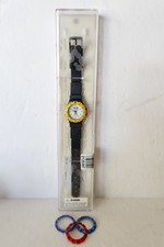 MICKEY MOUSE WATCH Authentic Original Disney Parks K130-6377-7-10187  Bezels
