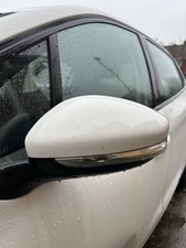 Peugoet 208 (2017)  Side View Mirror Passenger Left Side Genuine Part