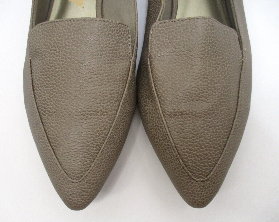 Christian Siriano For Payless Women 11W Faux Leather Tan Pointed Toe Slip-On - Image 3 of 4