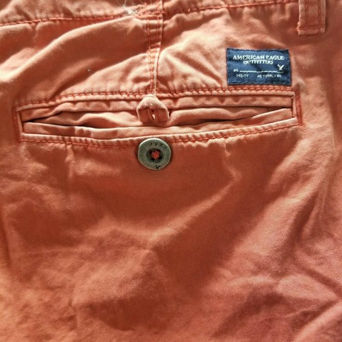 American Eagle schmale Passform schmales Bein khaki Herrenhose Größe 32 x 30 rot/lachs - Bild 7 von 8