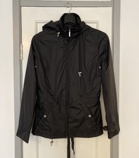 Ladies Black Foldable Windbreaker/water Resistant Jacket Size 12 Uk By Tcm