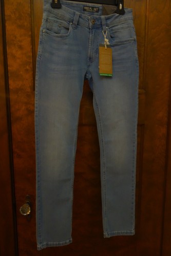 FREE PLANET SLIM FIT SUSTAINABLE DENIM 