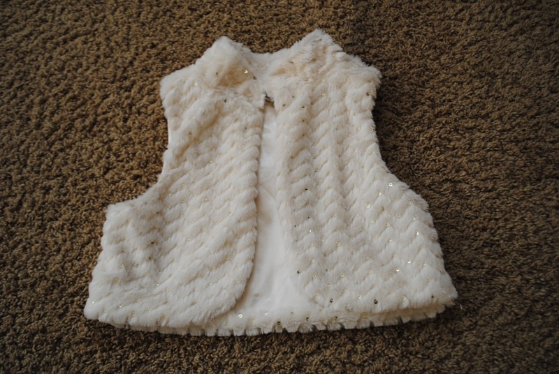 SO Girls Fur Vest ~ Sparkles ~ Size L Large 14 ~ Furry ~ Winter Beauty