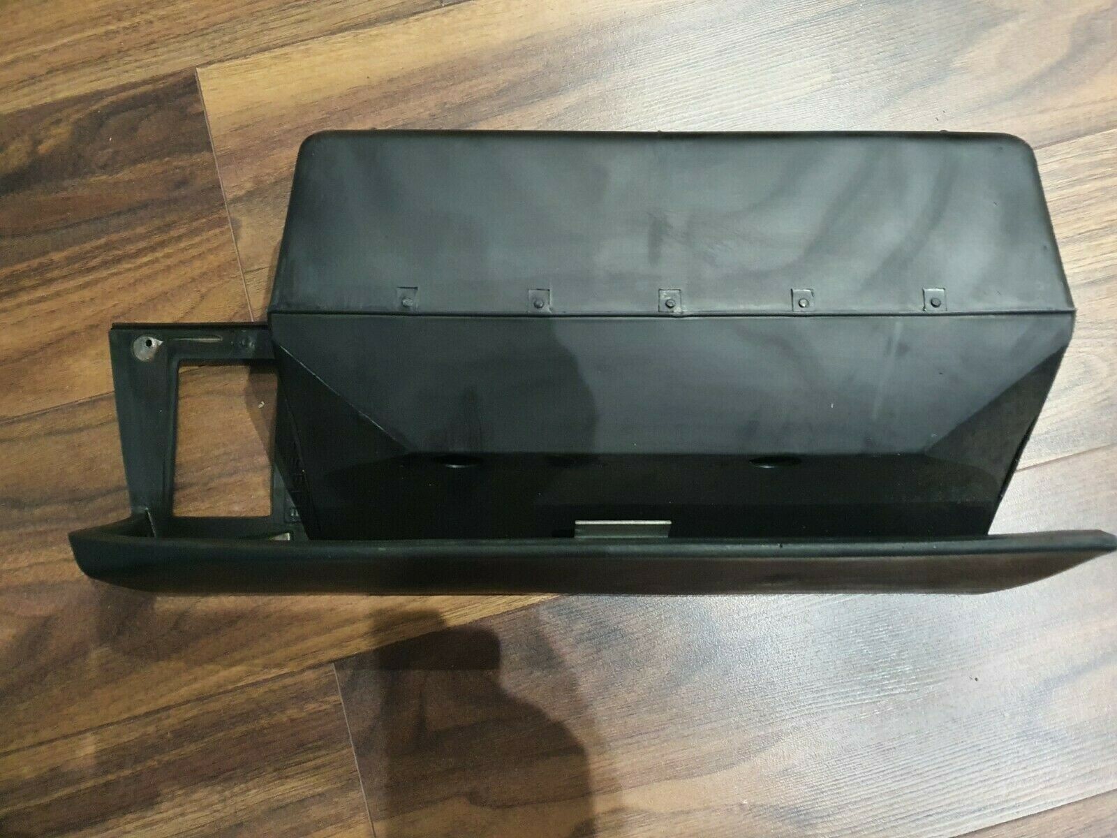 Picture 3 of 9