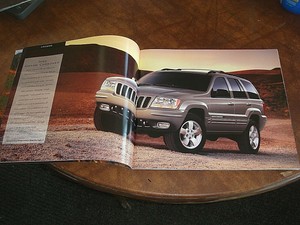 Oem 2001 Jeep Grand Cherokee Sales Dealership Brochure Manual Booklet Book Ebay