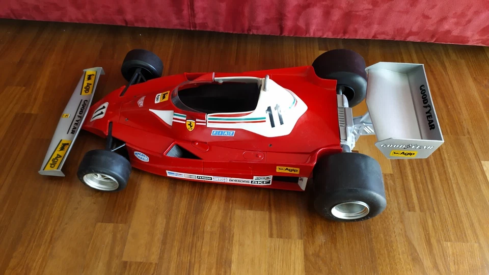 Modello 1:6 FERRARI F1 312 T2 POLISTIL per Distillerie TOSCHI Niki Lauda Raro - Immagine 3 di 4