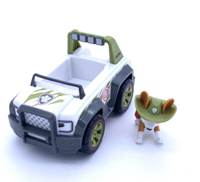 tracker's jungle cruiser vehicle and figure