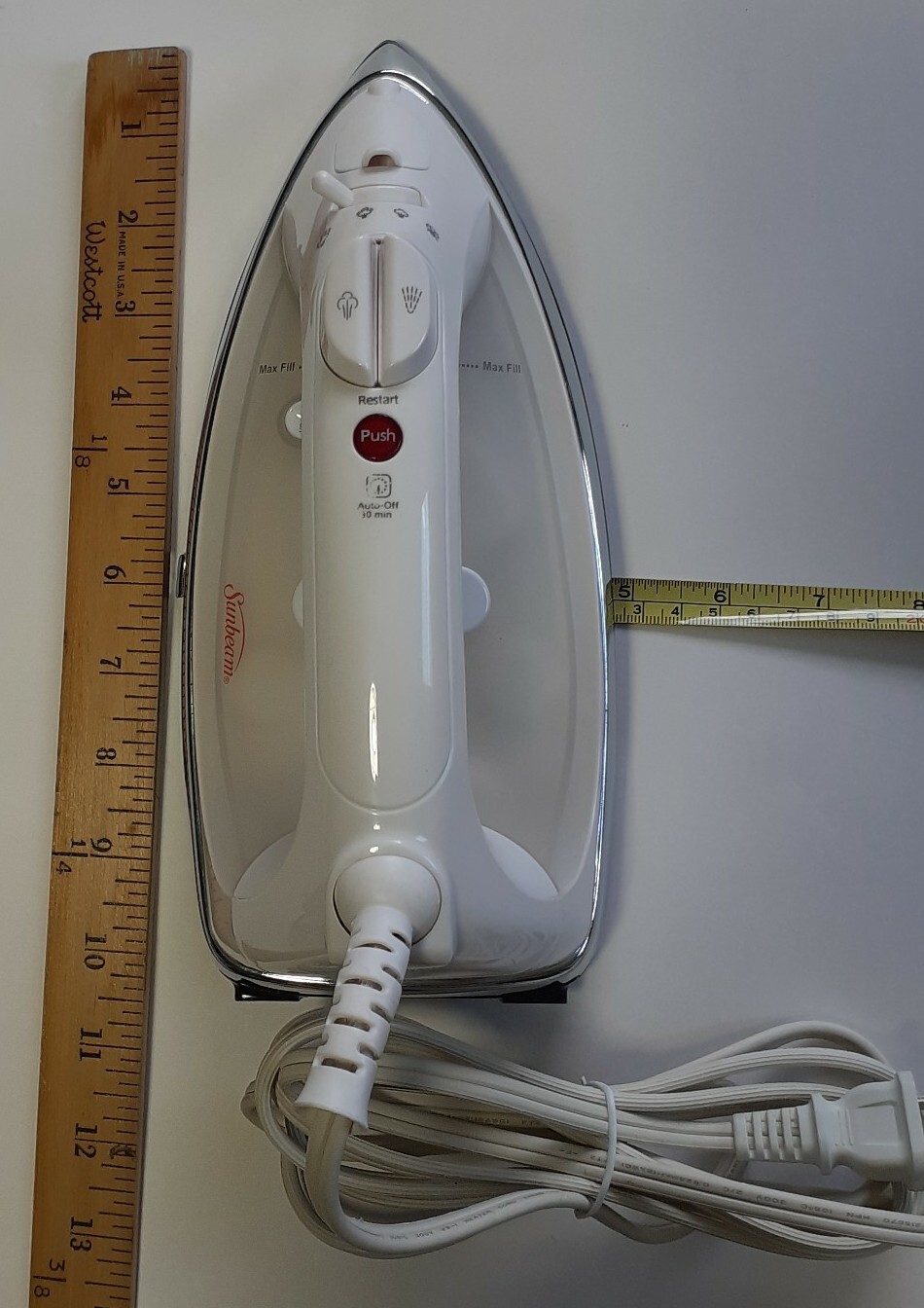 SUNBEAM 3017 STEAM MASTER IRON White Steam, Timed Auto-Off, Mist, Tested/Works