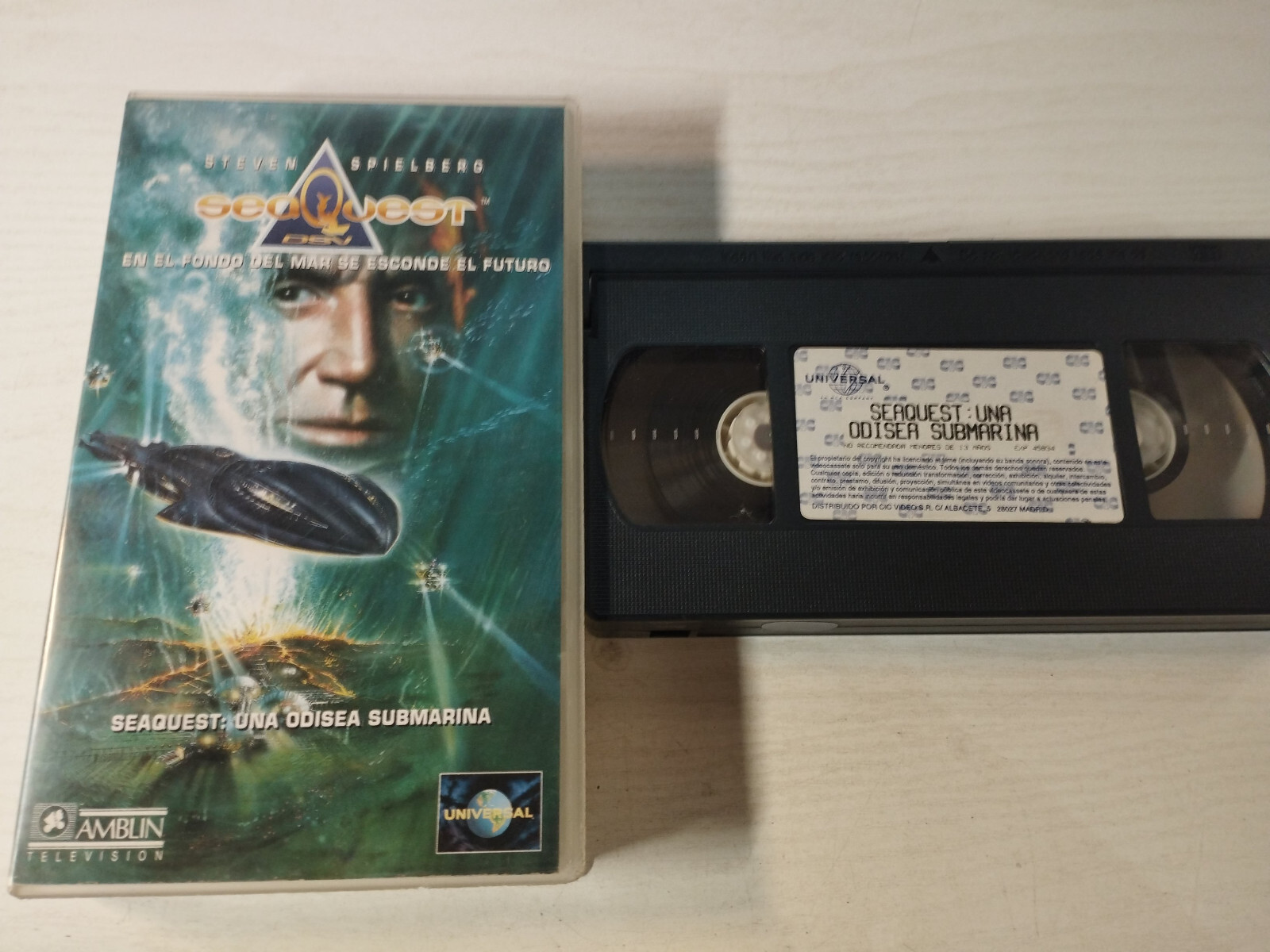 SeaQuest A Submarine Odyssey DSV Steven Spielberg 1994 - VHS Tape Spanish ESP