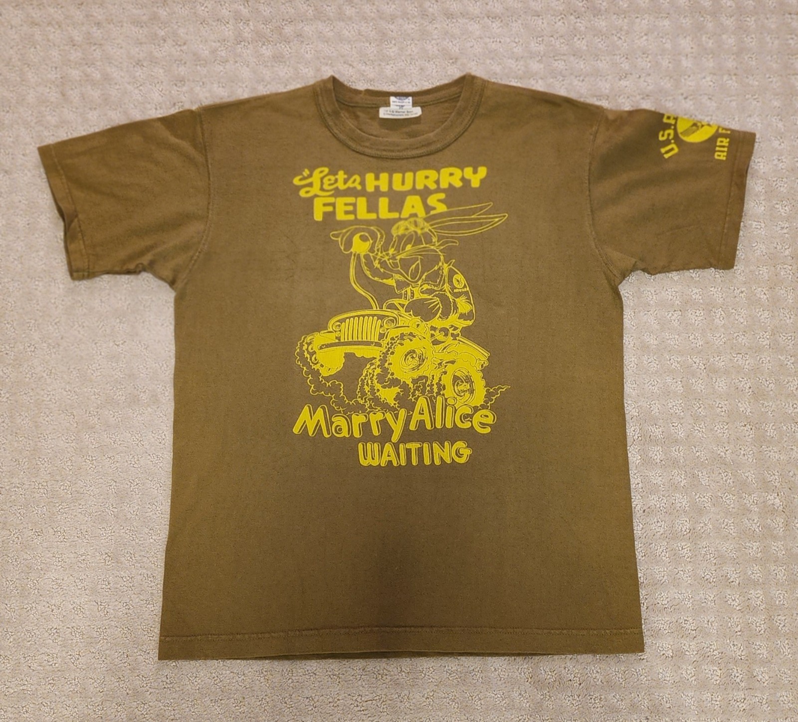 TOYS McCOY & CO. Bugs Bunny Military Graphic Tee - Gem