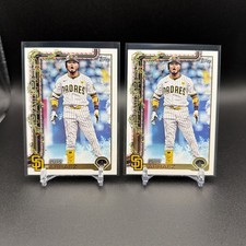 2025 Topps Holiday Luis Arraez #H151 Padres (2) Cards