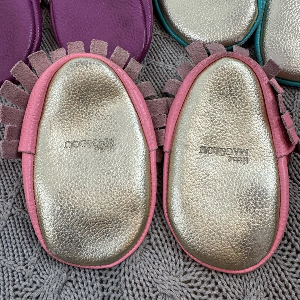 Mocasines de cuero Mac and Lou - púrpura, verde azulado y rosa con flecos y lazos Foto 3 de 4