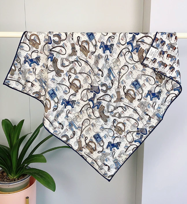 70% Cashmere 30% Silk Scarf 26'' ear Print Bandanna Shawl Neckerchief Wrap new