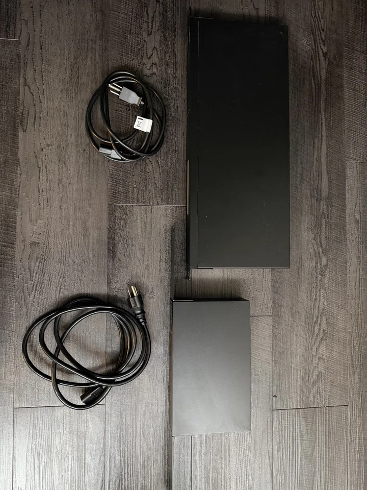 Conmutador Ethernet Gigabit de 24 puertos Luxul AGS-1024 + ¡¡Controlador inalámbrico GRATIS!!!  Foto 3 de 4