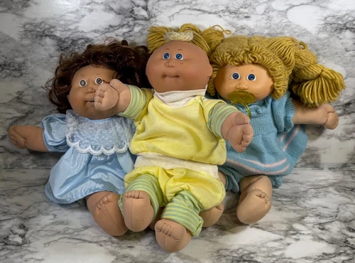 Lot of 3 Vintage Cabbage Patch Kids w/ Authentic Clothes, Pacifier & Diaper