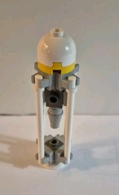 LEGO Star Wars: Millennium Falcon (4488) 100% Complete - 87 Pieces Mini Set