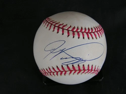 Mike Piazza Signed Baseball ONLCertified N/M Dodgers Mets ROY 399 HR's Catcher