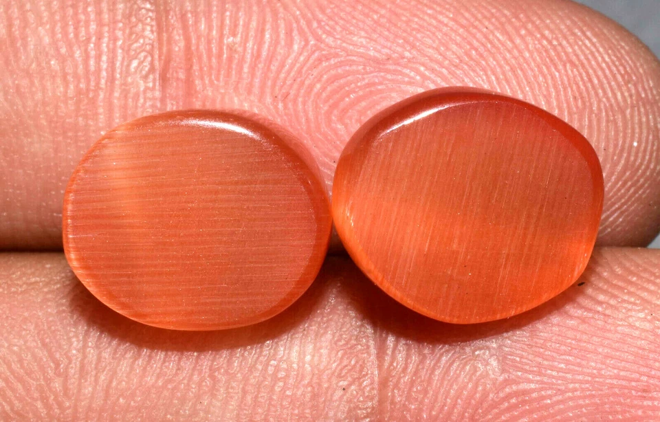 Pair Of 14.30 Ct Lab-Grown Orange Cat's Eye Rarest Quartz Gems for Jewelry Use - Image 3 of 3
