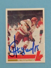 ALEXANDER YAKUSHEV SIGNED HOCKEY CARD 1976 Canada Cup Summit Series 1972 team 