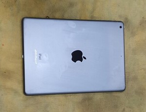 PADTG13 Original Akkudeckel Backcover Gehäuse für Apple iPad 5 iPad Air A1474