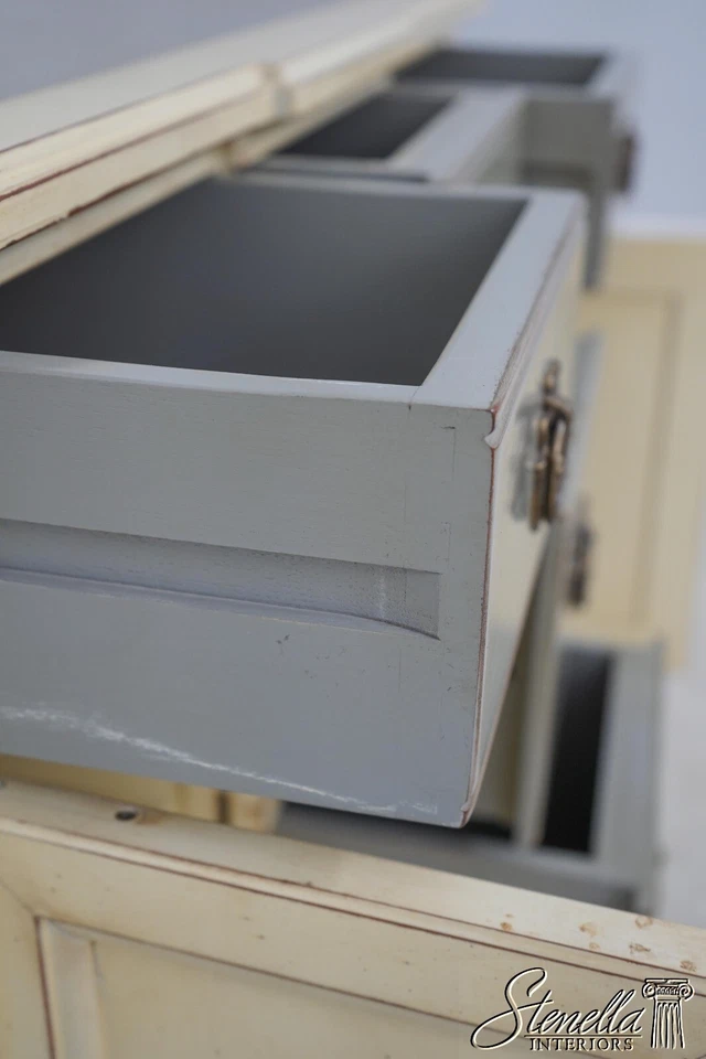 L60315EC: Gabinete consola servidor francés Luis XV decorado con pintura Foto 4 de 4