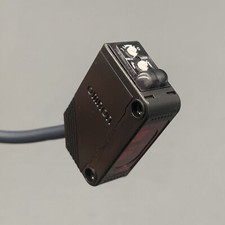 1PC New OMRON E3Z-D62 Photoelectric Switch E3ZD62 Free Shipping