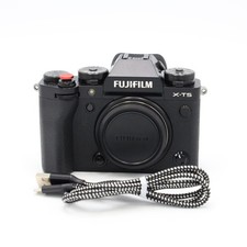 FUJIFILM X-T5 Mirrorless Camera Black  USED 