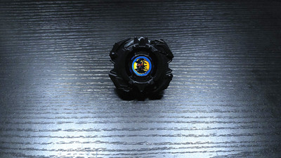 Beyblade Zeus / Vintage Hasbro 2004/ G Revolution/ Launcher+ Ripcord