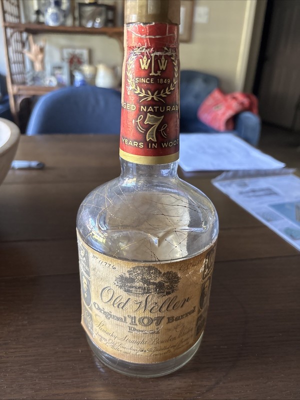 Old Weller Antique 107 Kentucky Straight Bourbon Whiskey Liquor Bottle, Clear,