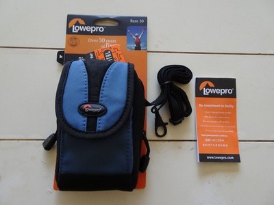 NEW Genuine Lowepro Ridge 30 Pouch Black for Compact Digit Camera Bag Strap