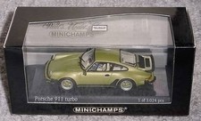 Porsche 1/43 911 (930) Turbo 1977 Light Green Metallic Model Car New