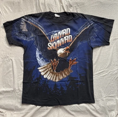 Lynyrd Skynyrd World Tour AOP All Over Print Te 1990s vintage concert t-shirt, vintage, size XL, single stitch, B+ condition