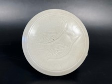 Ancienne boite à poudre porcelaine motif poisson four dynastie chinoise Song Ding