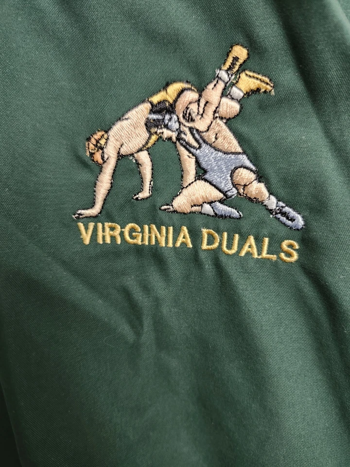 Chaqueta de lucha libre Virginia Duals verde mediana con cuello en V Foto 2 de 3