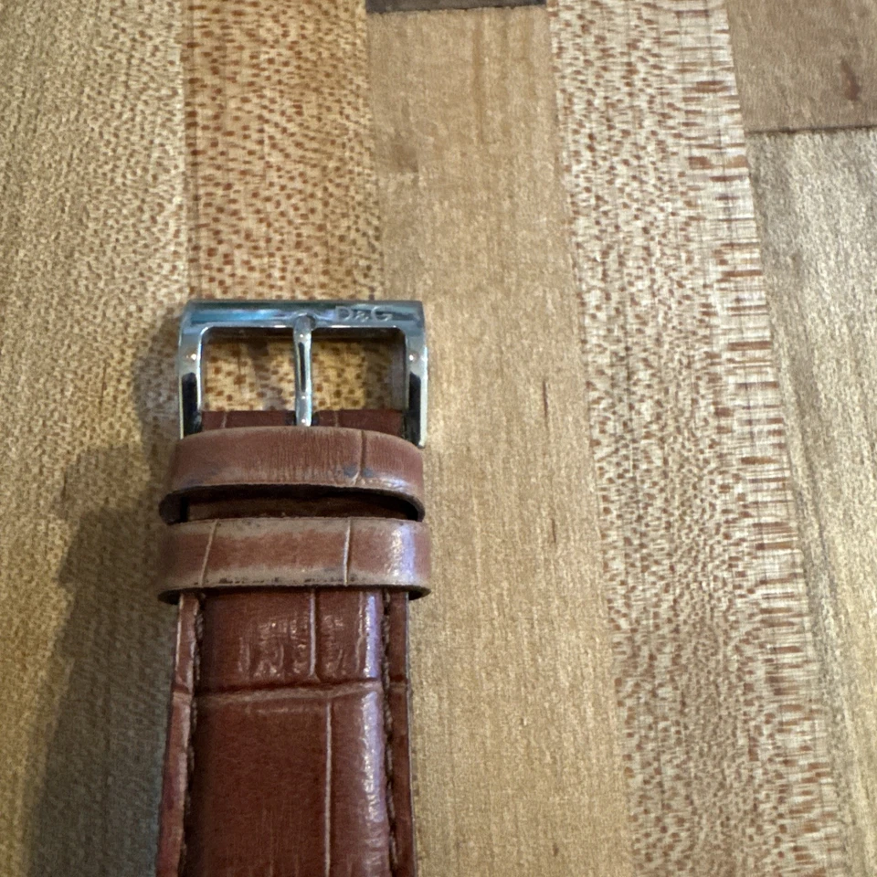 D&G Dolce & Gabbana DW0213 Men's or Women’s Brown Leather Chronograph Watch - Image 2 of 4