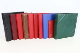 LOT DE 10 ALBUMS À BANDES VIDES EN BON ÉTAT POUR RANGER TIMBRES/BLOCS/CARNETS