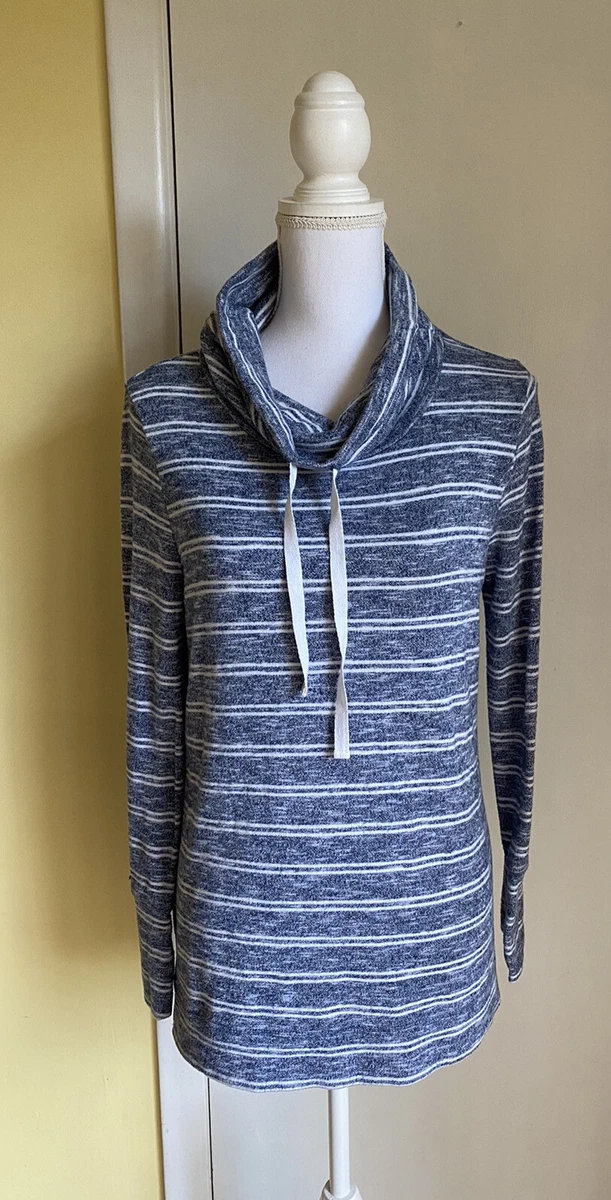Olive and oak store lidy cowl neck