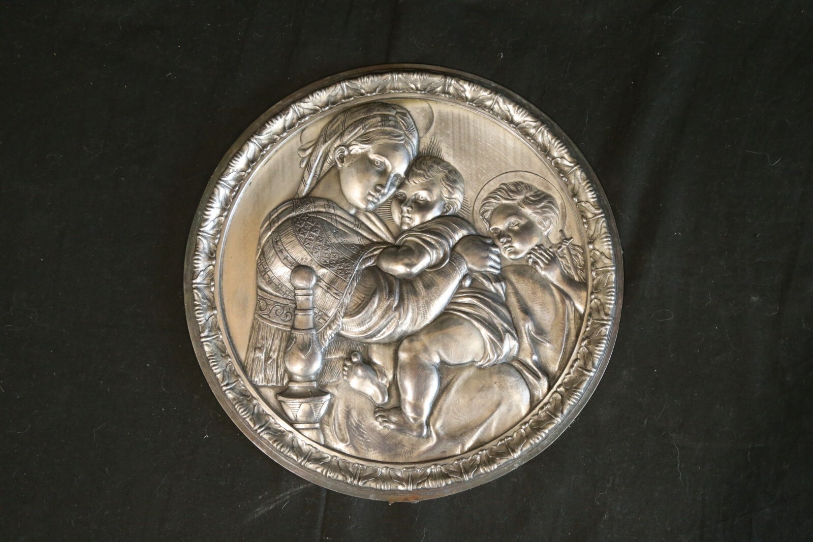 Picture 18 of 24