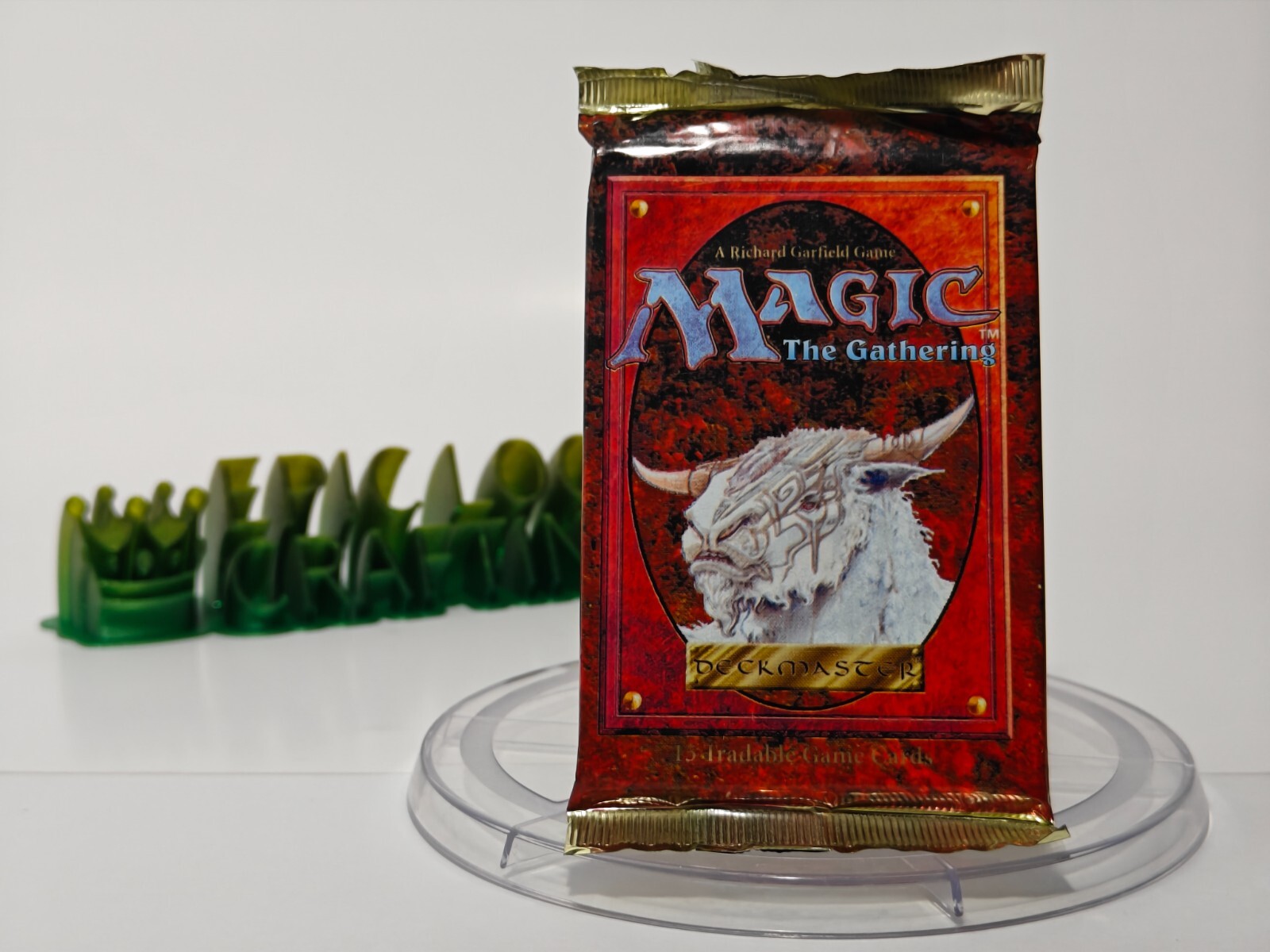 Magic the Gathering 4th Edition Booster Pack - 15 Cards