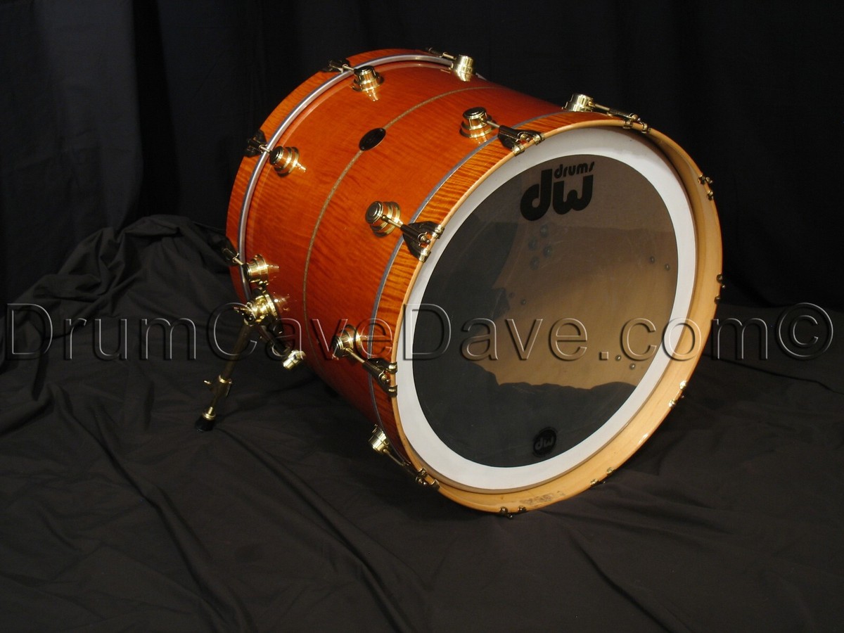 1997 DW COLLECTORS 25th ANNIVERSARY FIDDLEBACK CURLY MAPLE 1997 DW COLLECTORS 25th ANNIVERSARY FIDDLEBACK CURLY MAPLE