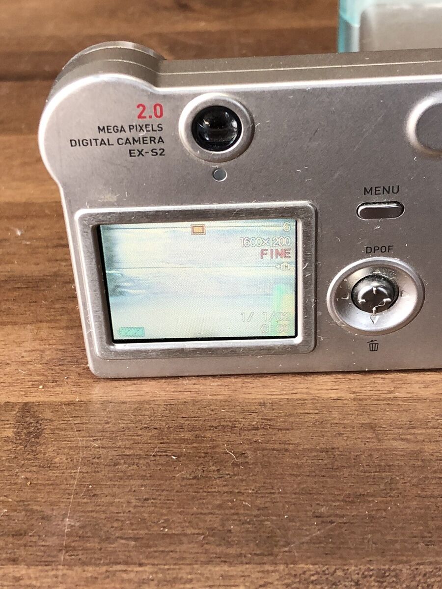 Casio EXILIM EX-S2 2.0MP Ultra Slim Mini Digital Camera | eBay Casio EXILIM EX-S2 2.0MP Ultra Slim Mini Digital Camera | eBay