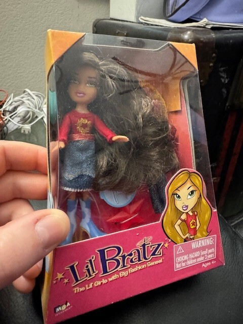 2004 Lil' Bratz Talia Target Exclusive 5 Inch Doll Bratz Pack MGA